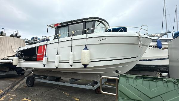 2023 Jeanneau Merry Fisher 795