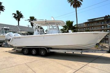 2024 Reef Runner 340