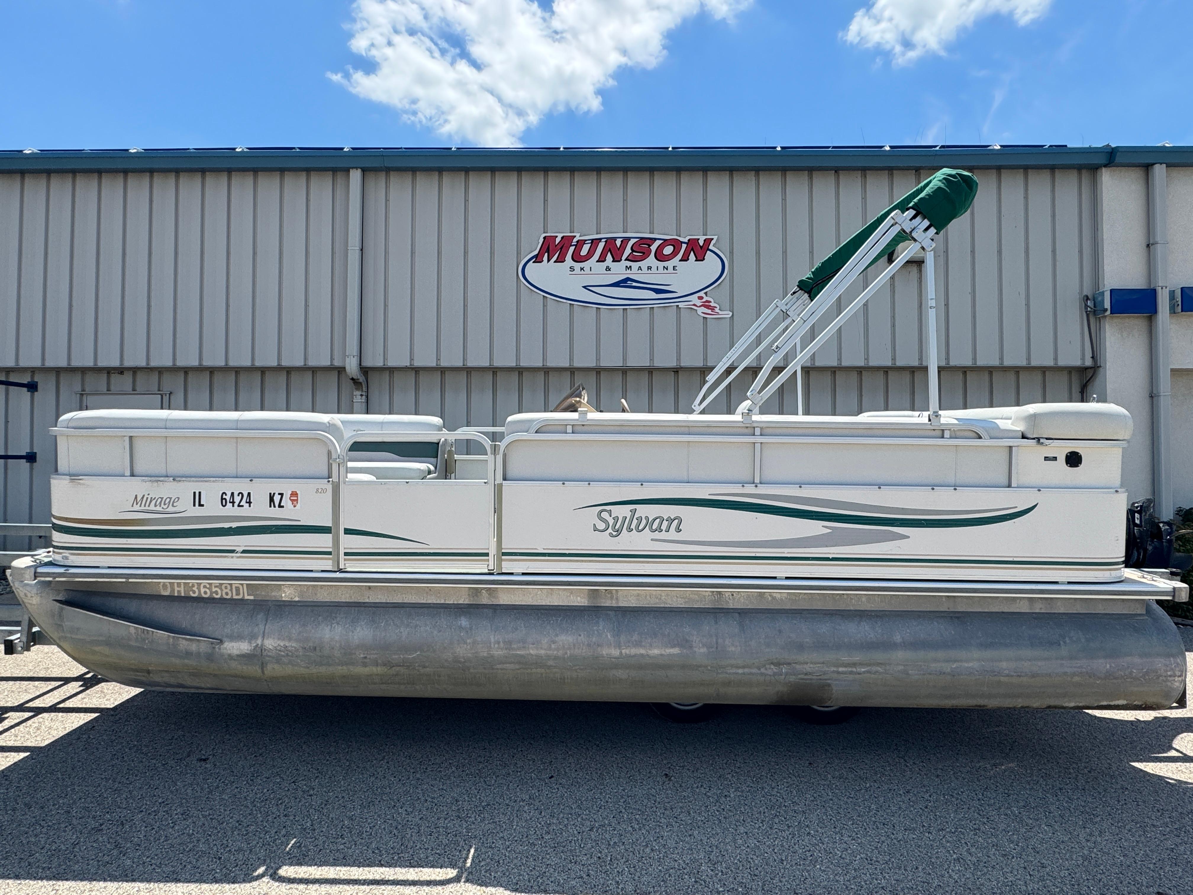 2003 Sylvan 820 Mirage Cruise