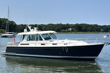 2022 Sabre 48 Salon Express