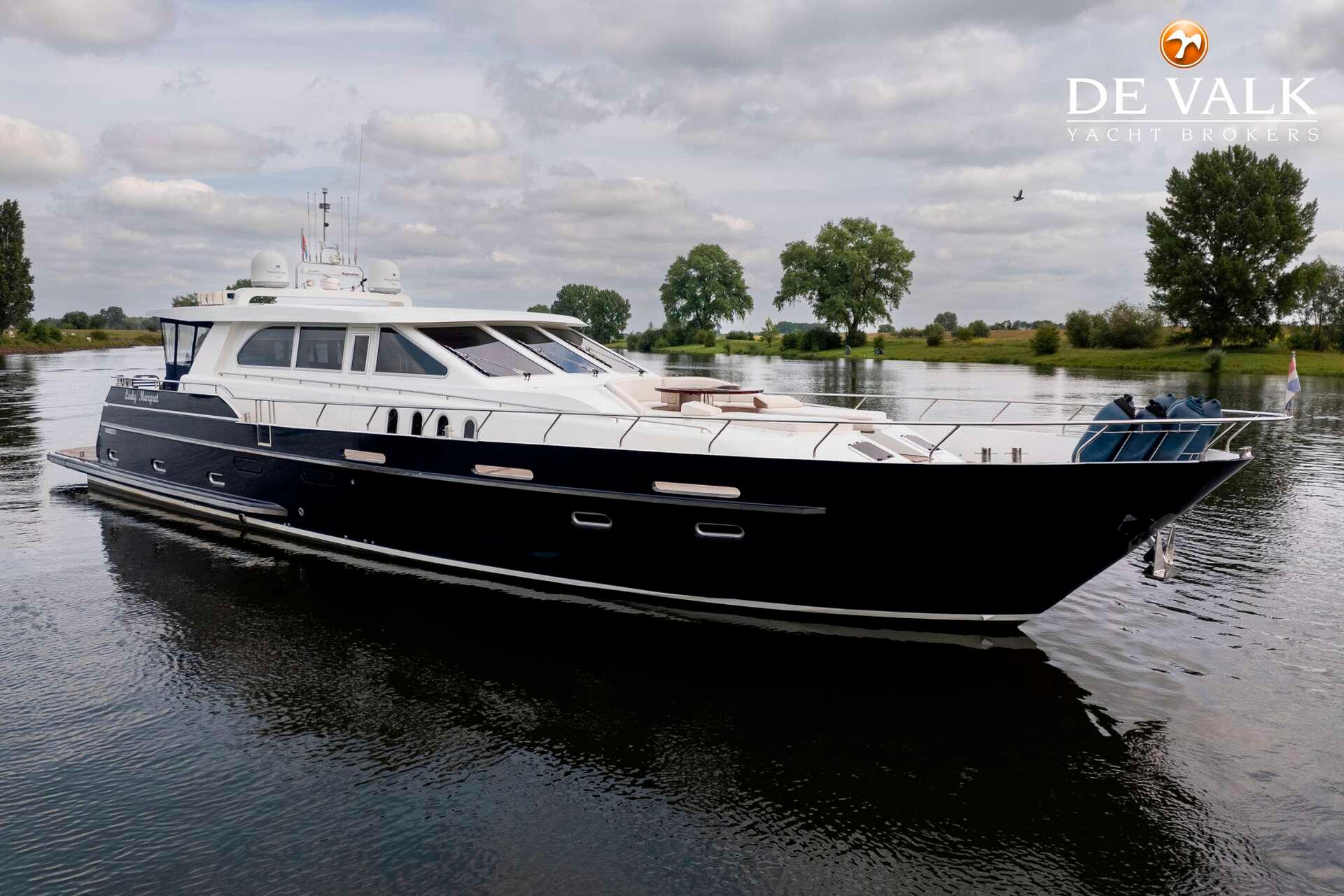 2014 Pacific Prestige 2300