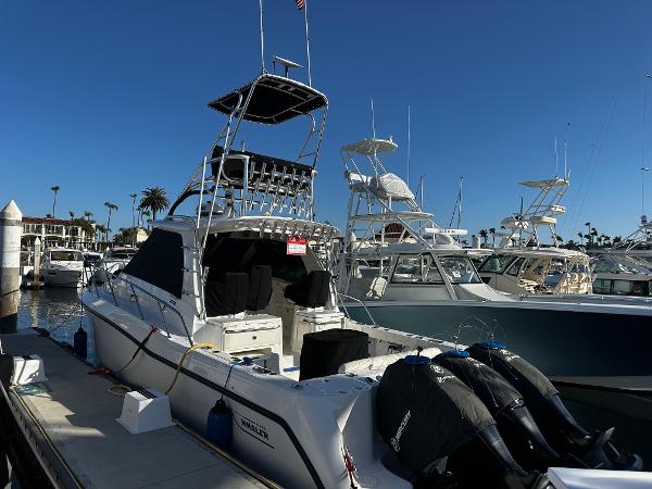 2008 Boston Whaler 345 Conquest