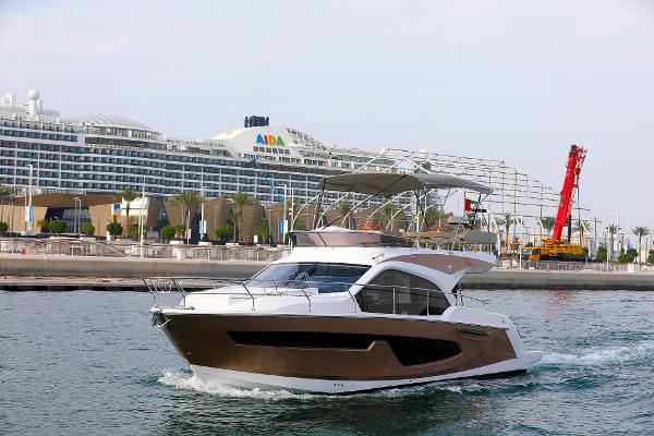 2024 Sessa Marine Fly 42 Model 2024
