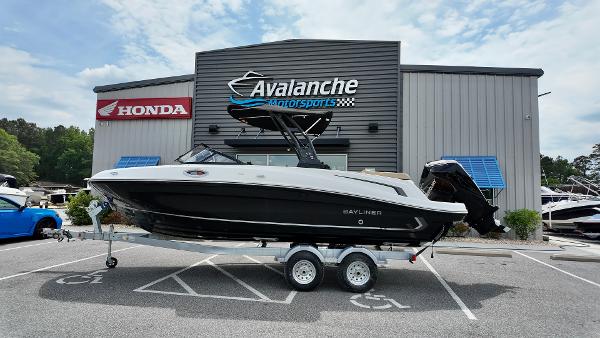 2025 Bayliner VR6