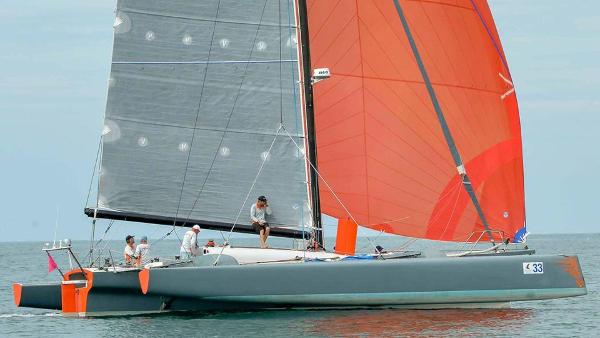 2006 Custom Bat Kare 42 Trimaran