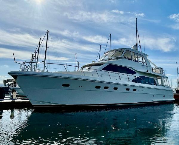 2008 Hampton 680 Pilothouse