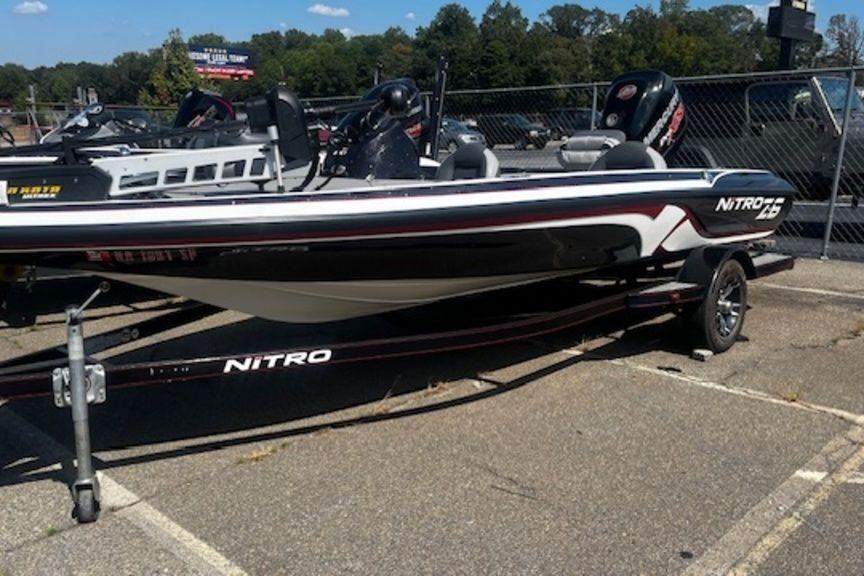 2013 Nitro Z-6