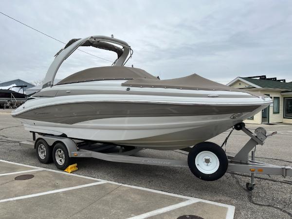 2016 Crownline E4