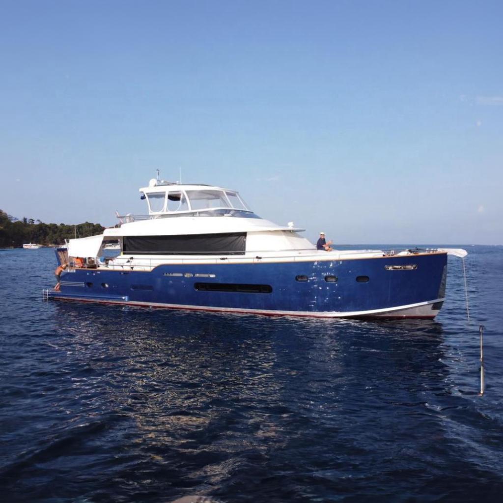 2011 Azimut Magellano 74