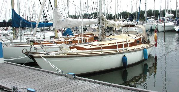 1979 Warrior 35 Hull