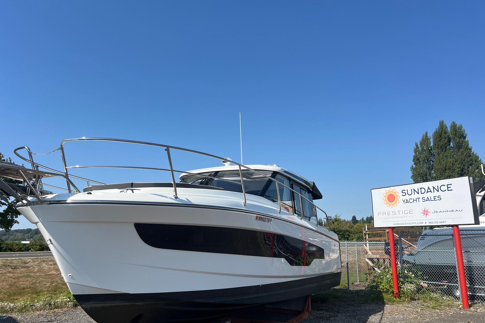 2023 Jeanneau NC Weekender 1095