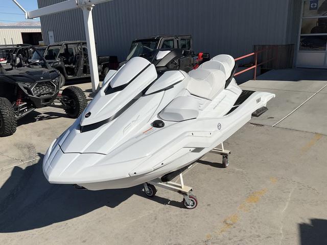 Yamaha WaveRunner FX Cruiser SVHO®