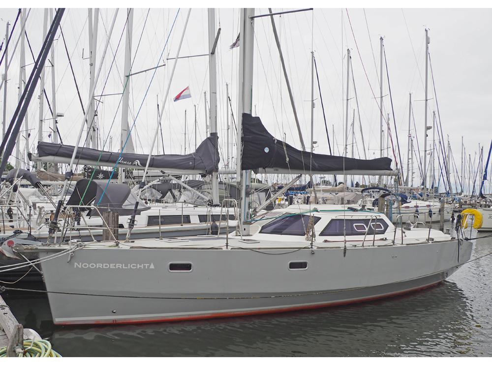Sailboat RM 1050