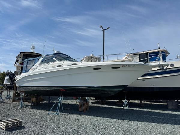 1997 Sea Ray 330 Sundancer