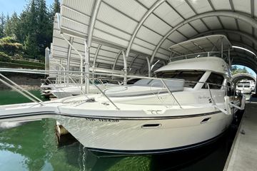 1999 Bayliner 3788 Command Bridge Motoryacht