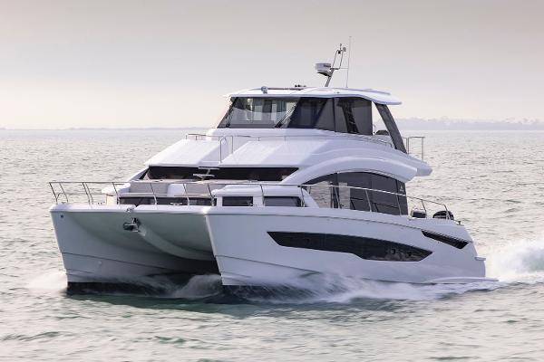 2025 Aquila 54 Yacht