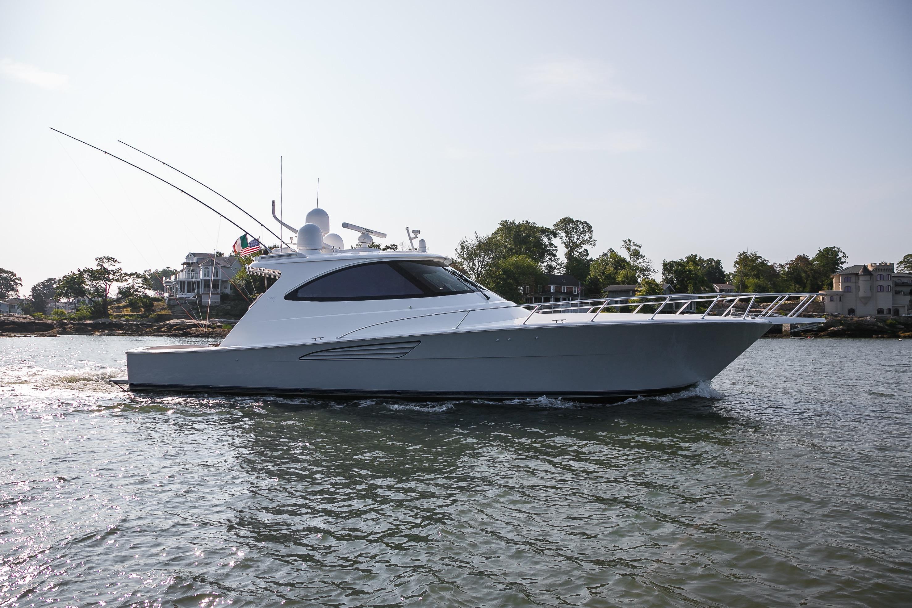 2022 Viking 54 Sport Coupe