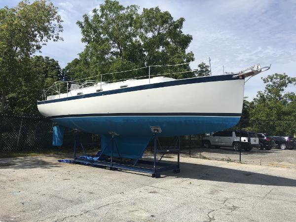1996 Hinterhoeller Nonsuch 354