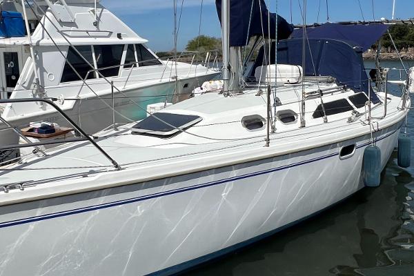 2000 Catalina 320