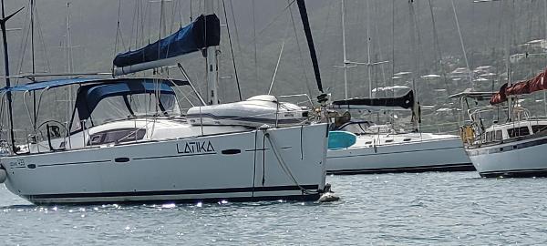 2011 Beneteau Oceanis 43