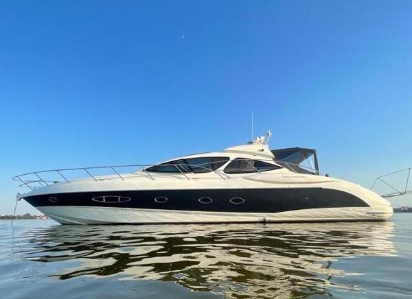 2007 Azimut Atlantis 55