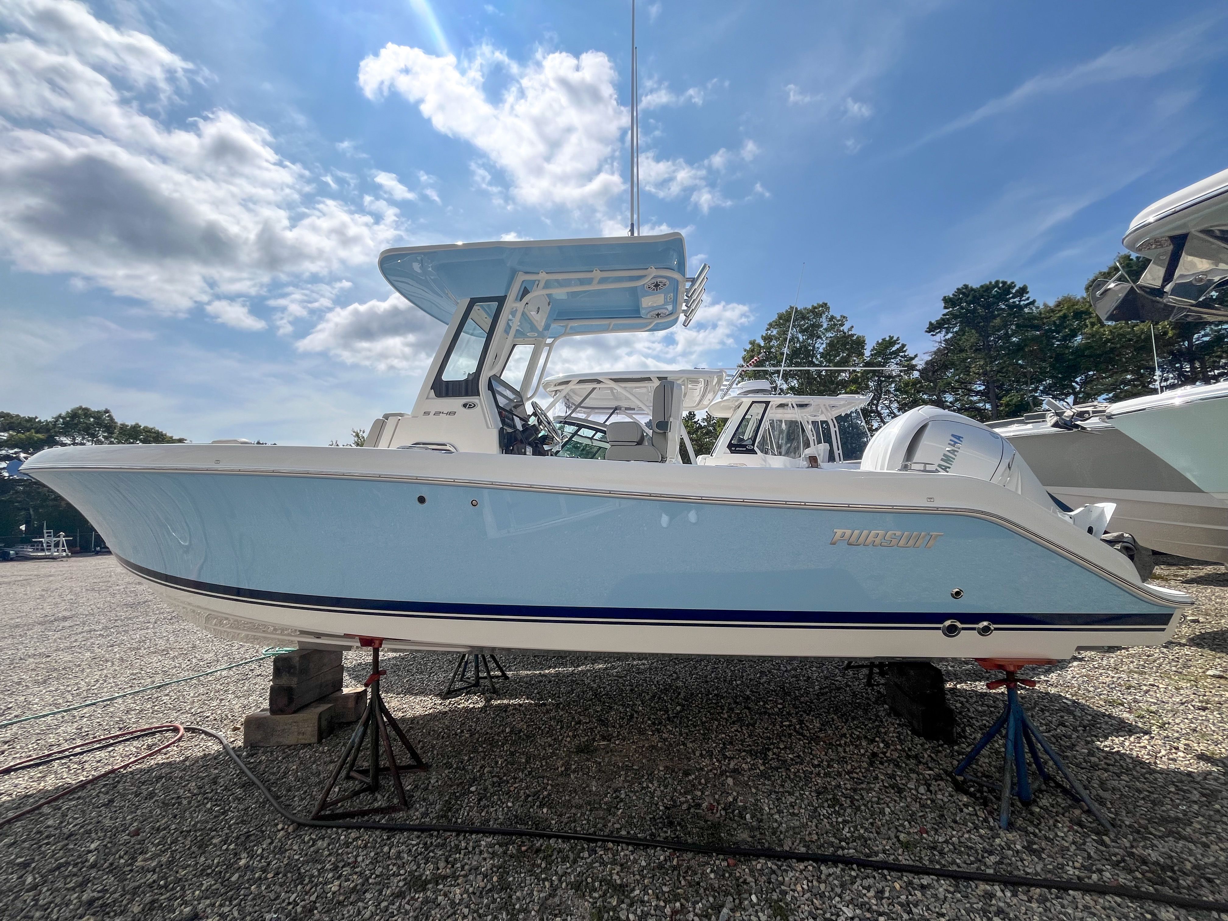 2026 Pursuit S 248 Sport