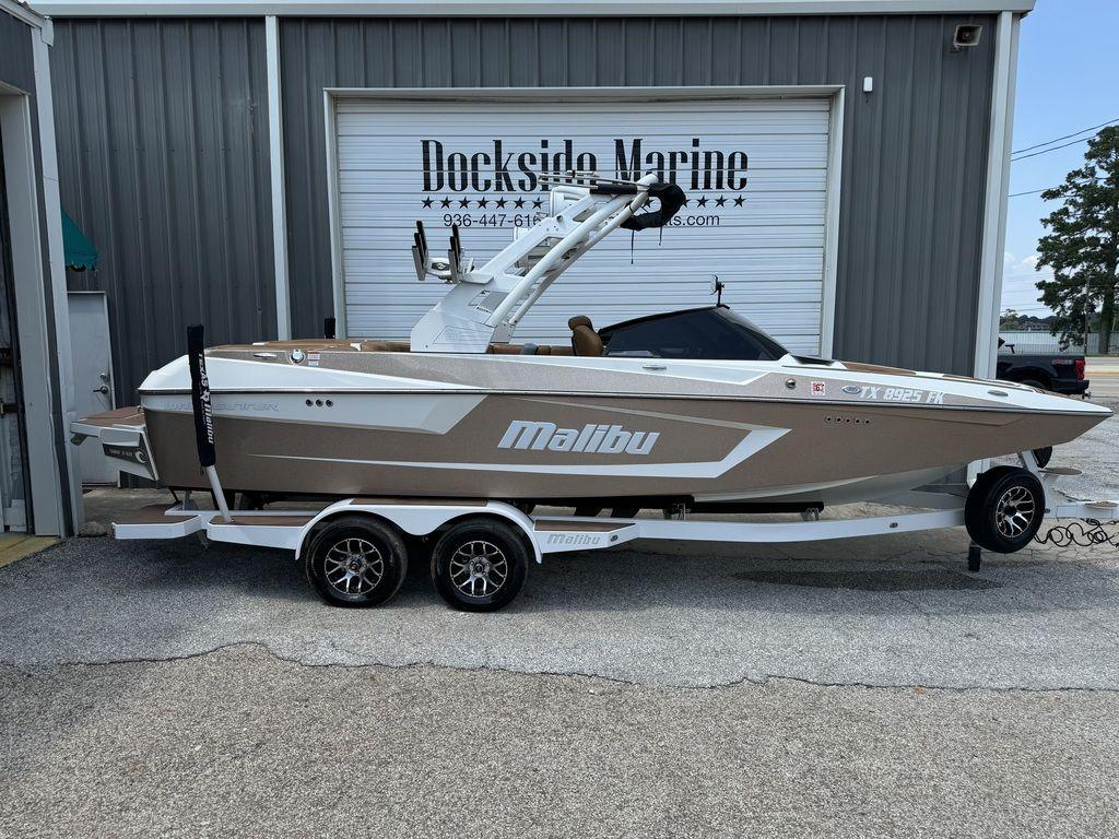 Malibu Wakesetter 23 MXZ
