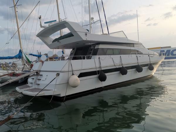 1996 Motor Yacht C.N. Firebird 65
