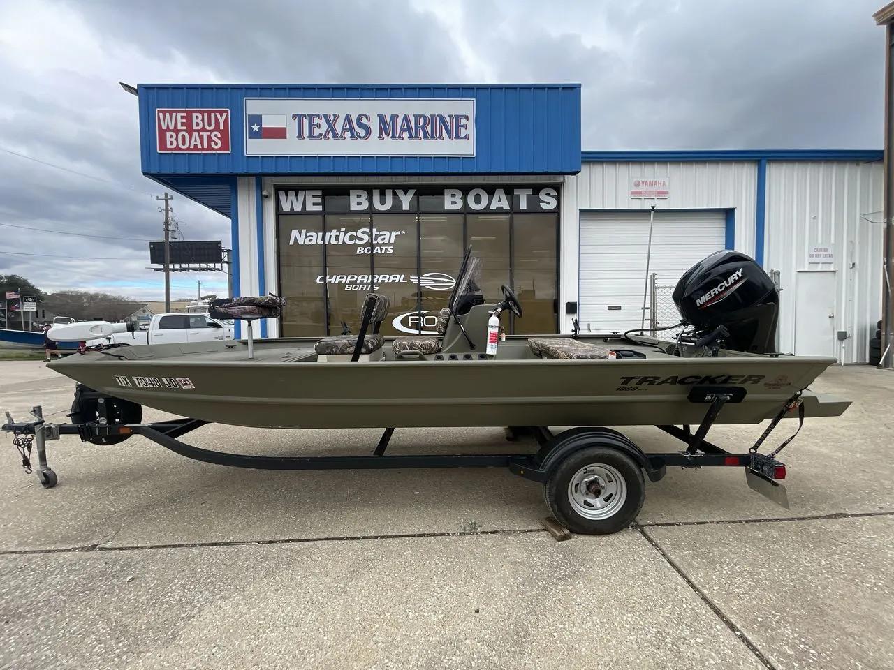 2023 Tahoe 185 S MarineMax Houston