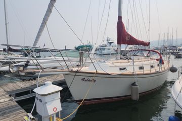 1989 Island Packet 31 Cutter
