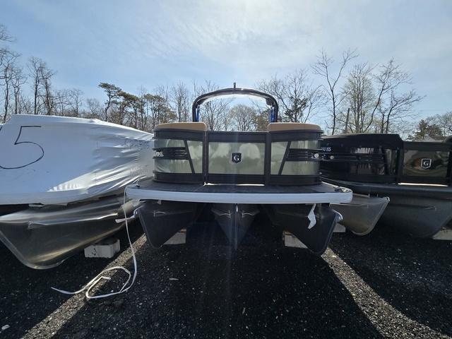 2025 Godfrey Marine Aquapatio 235 SBC