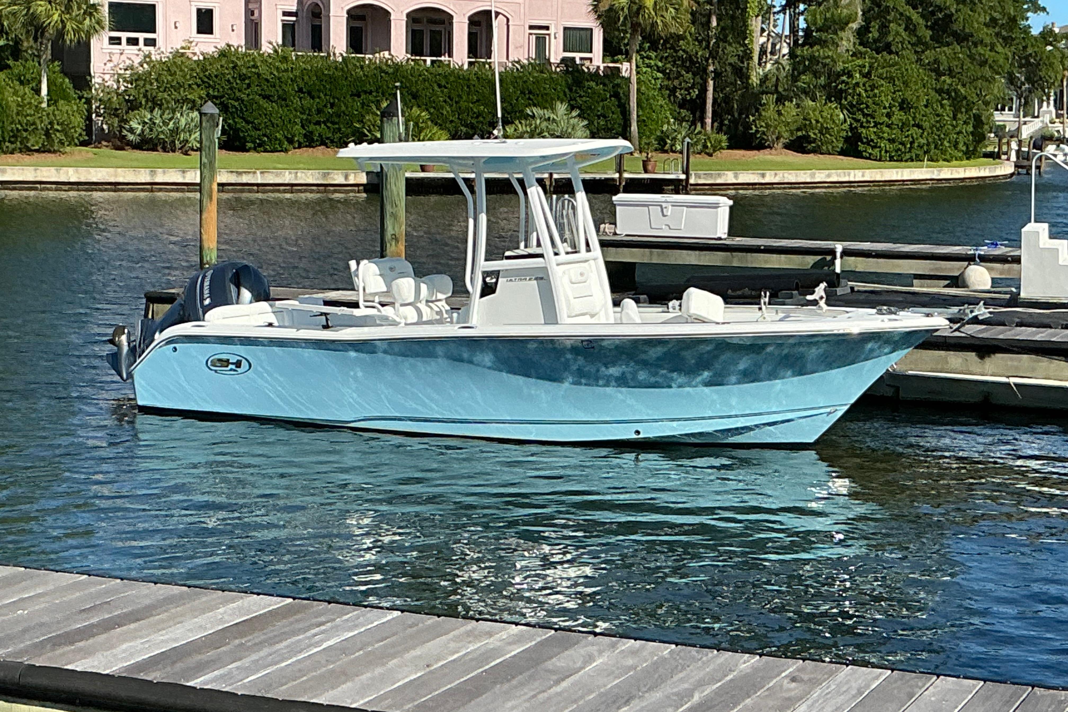 2019 Sea Hunt Ultra 225