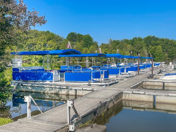 2000 Custom Lake Wind 25 x 10 Pontoon