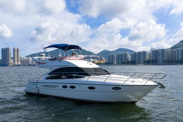 2010 Princess 42 Flybridge Motor Yacht