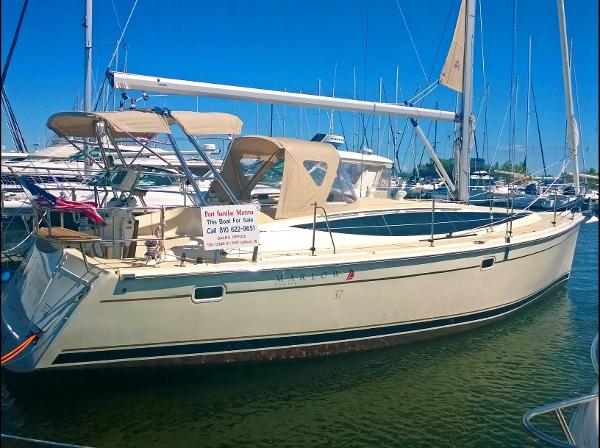 2015 Marlow-Hunter 37