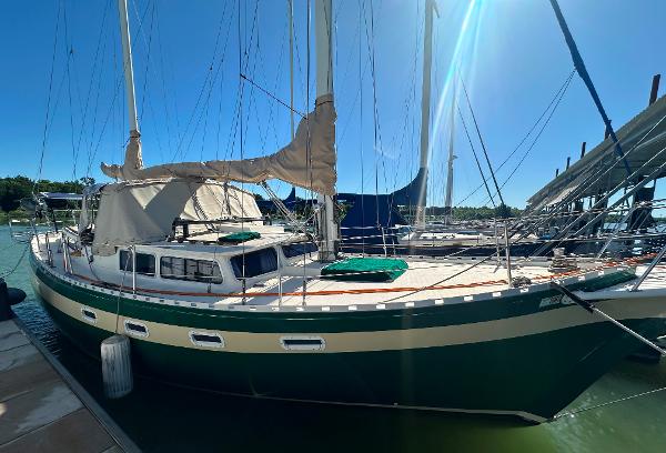 1981 Islander Freeport Ketch