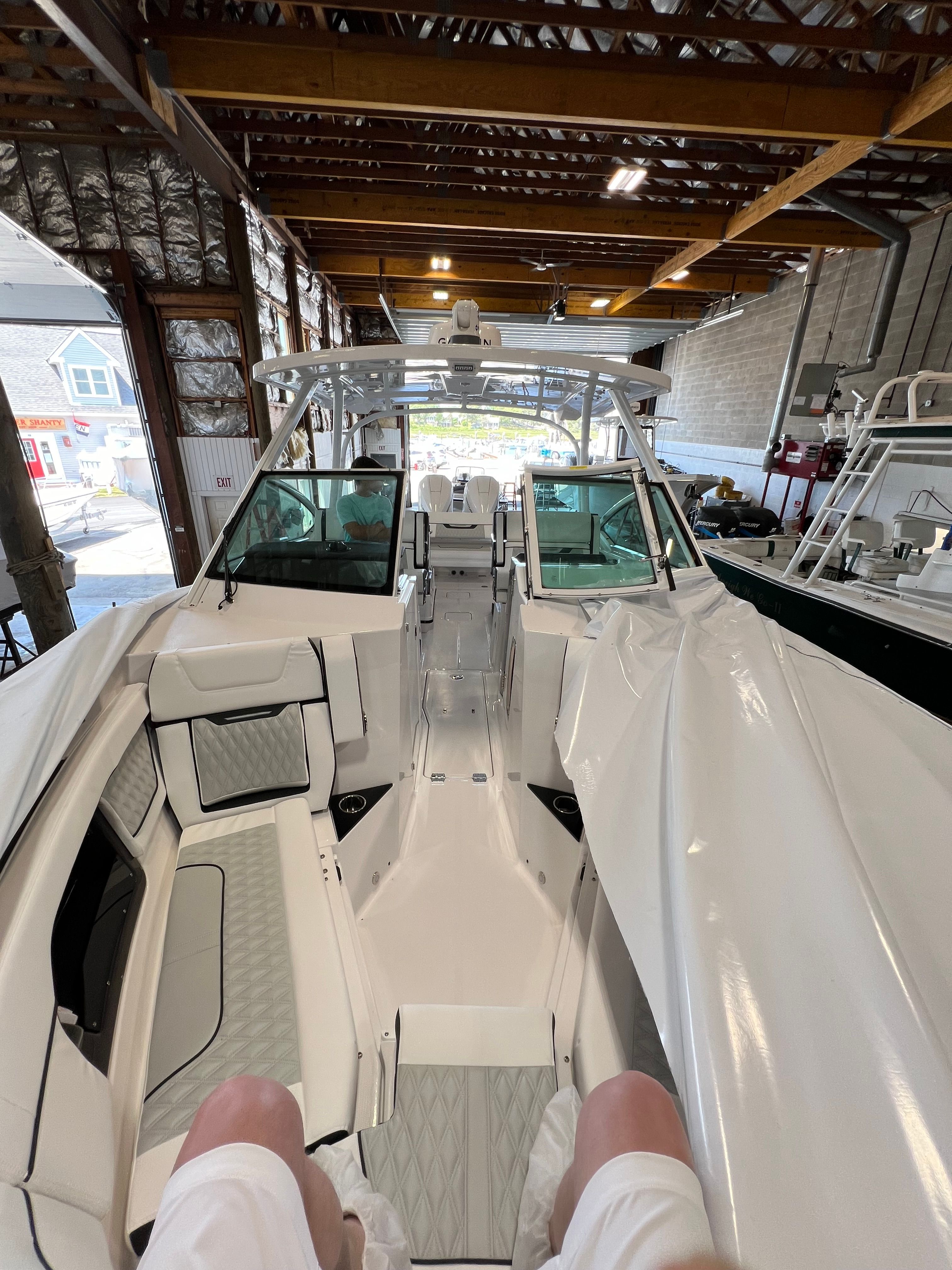 2024 Blackfin 302 DC
