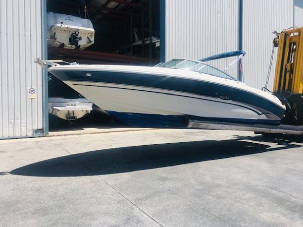 2003 Sea Ray 240 Bow Rider