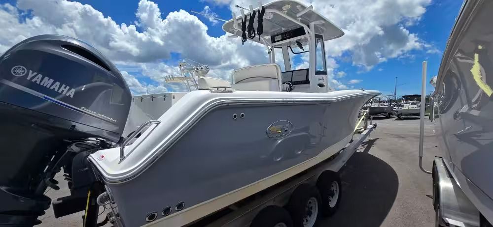 2020 Sea Hunt 27 GAMEFISH CB