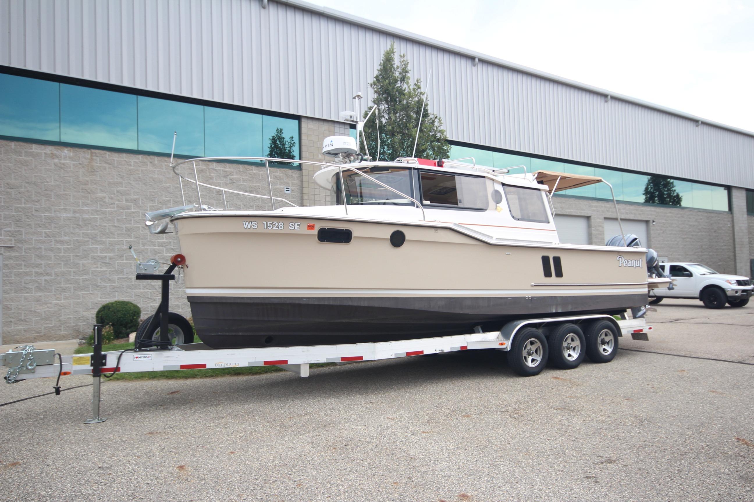 2023 Ranger Tugs R-27 Luxury Edition & Custom Trailer