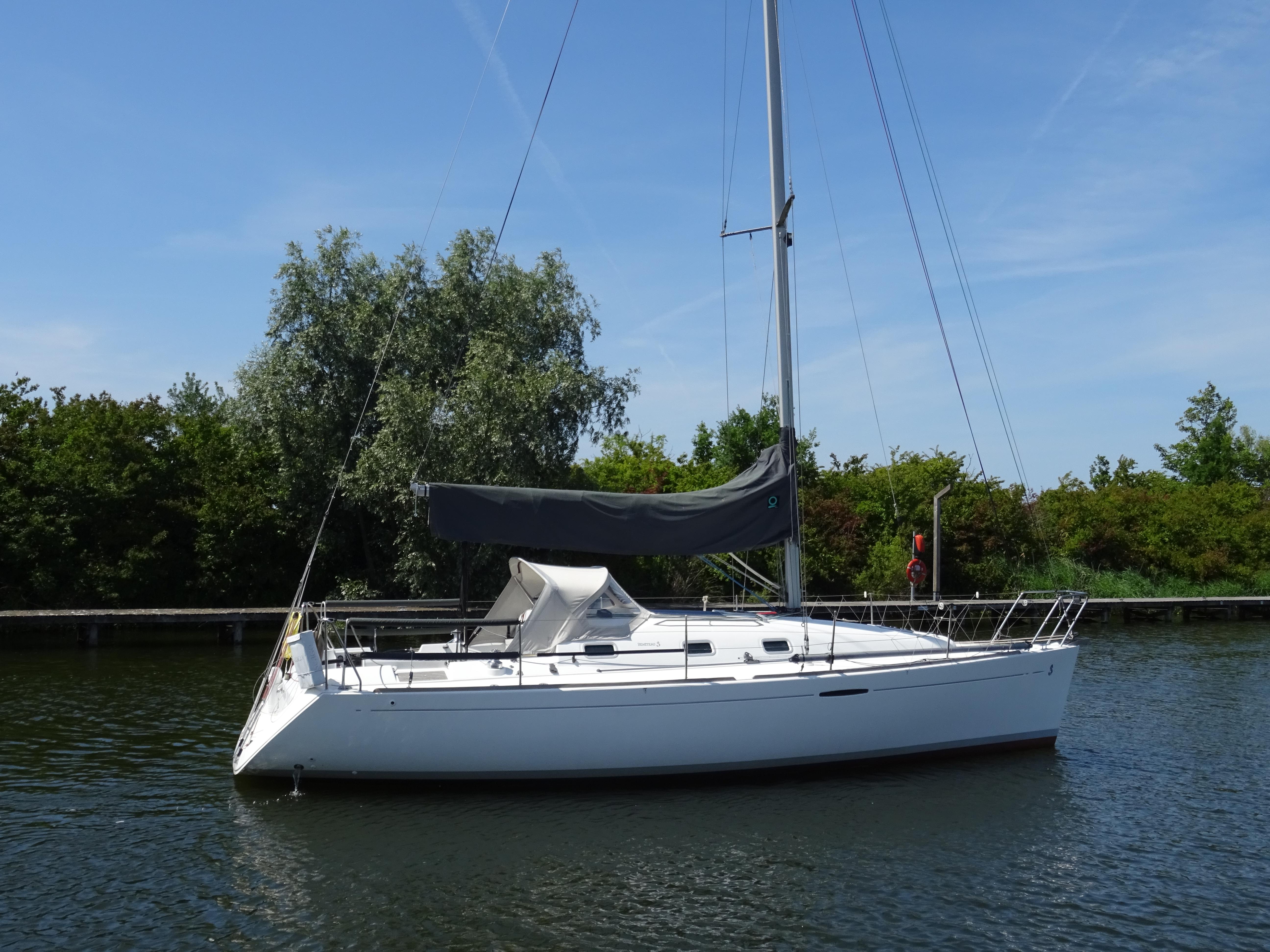1999 Beneteau First 31.7