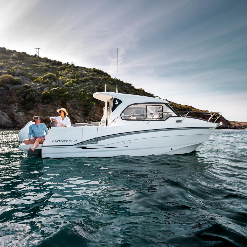 Beneteau Antares 8 2025 Beneteau Antares 8