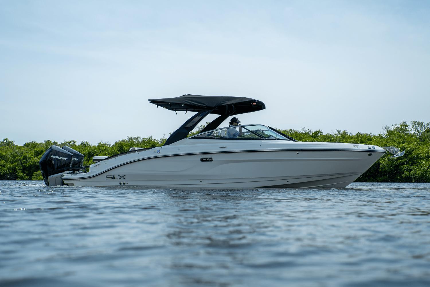 Sea Ray SLX 280