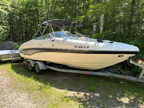 2004 Rinker 232 Captiva
