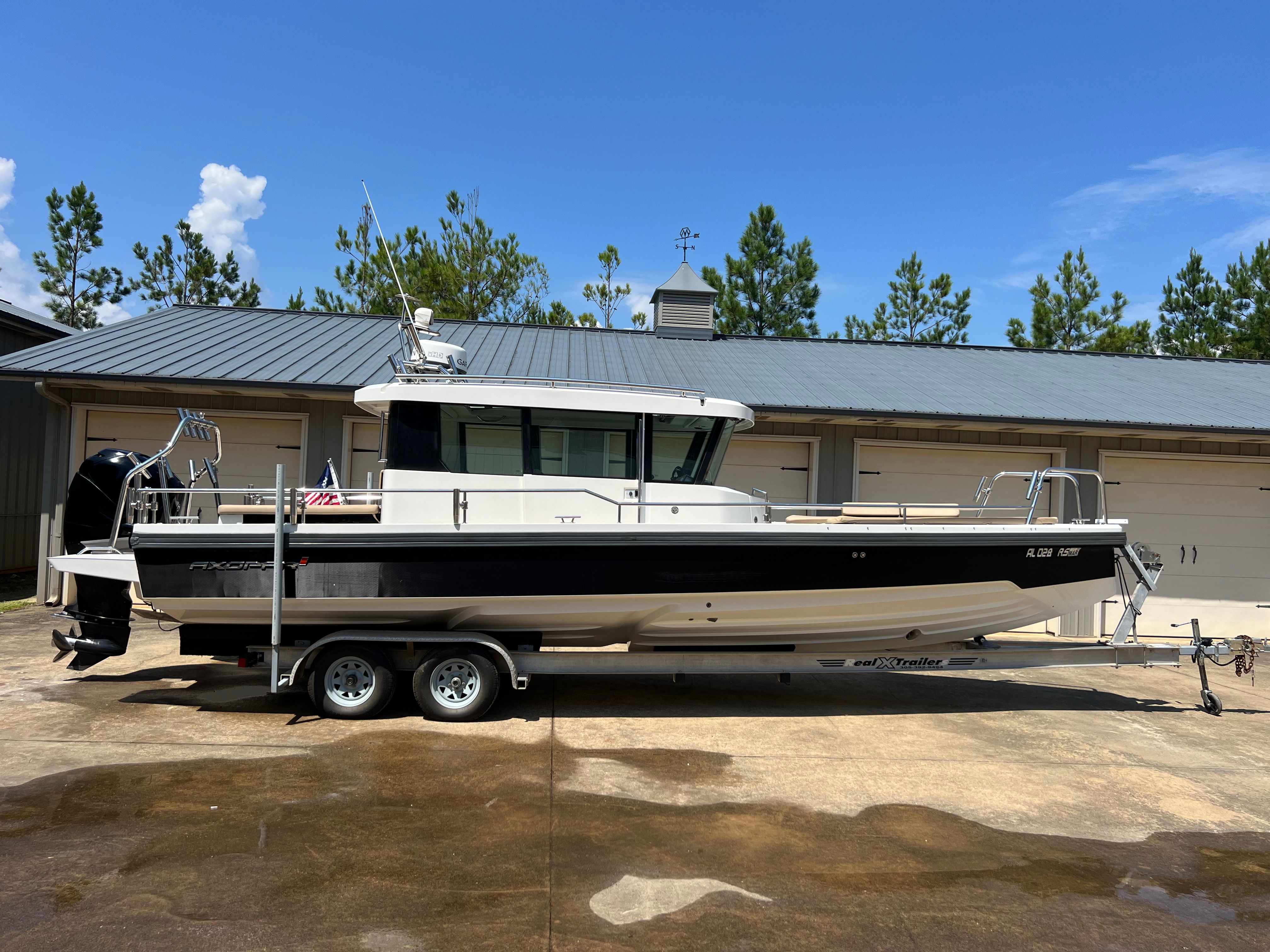 2017 Axopar 28 AC