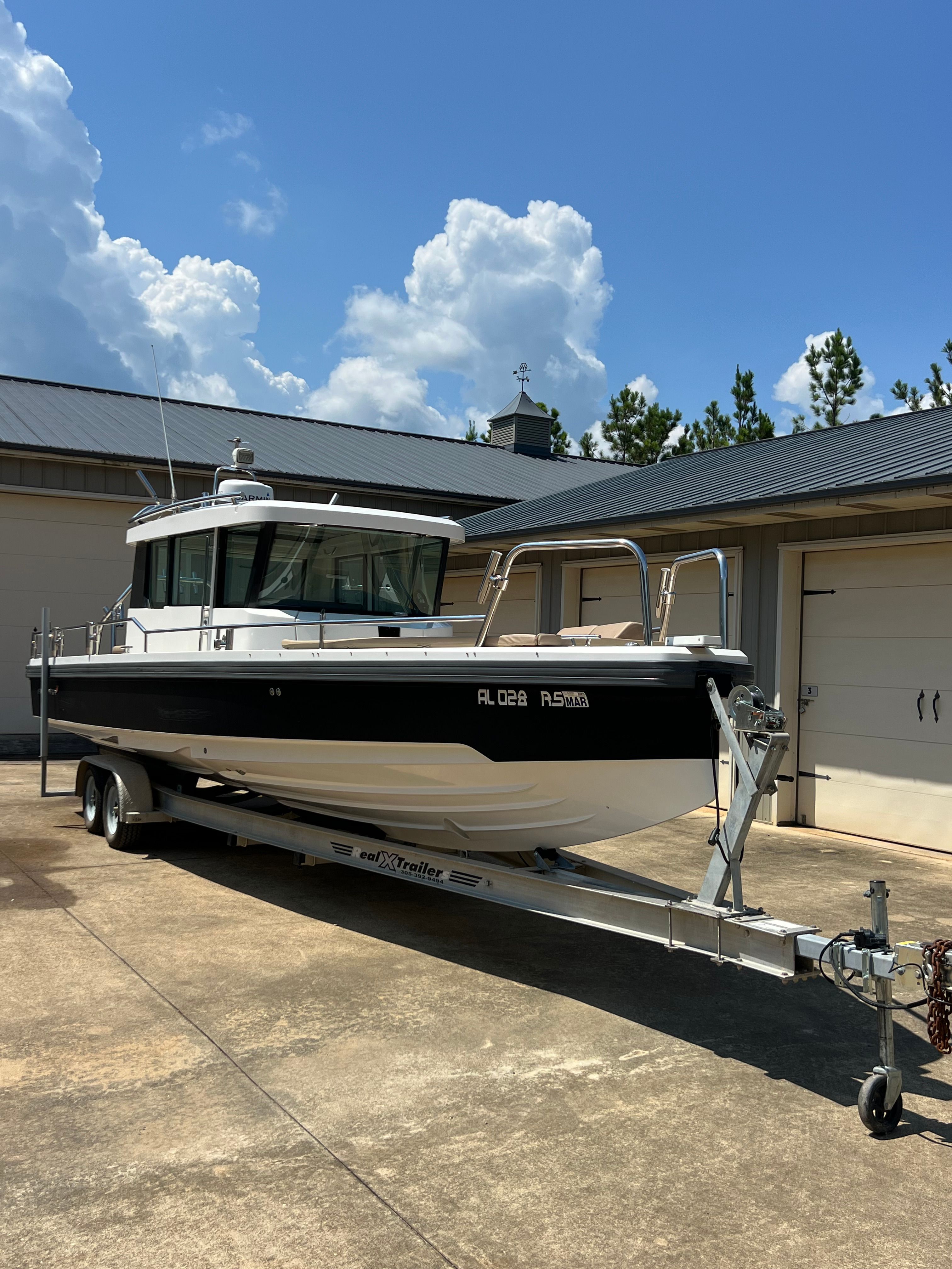 2017 Axopar 28 AC
