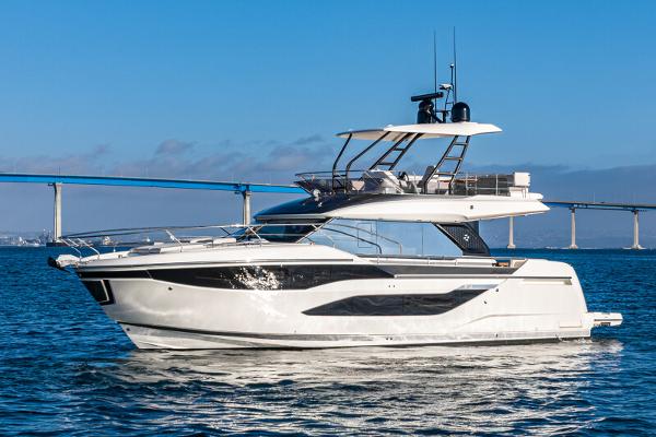 2025 Prestige F4.9