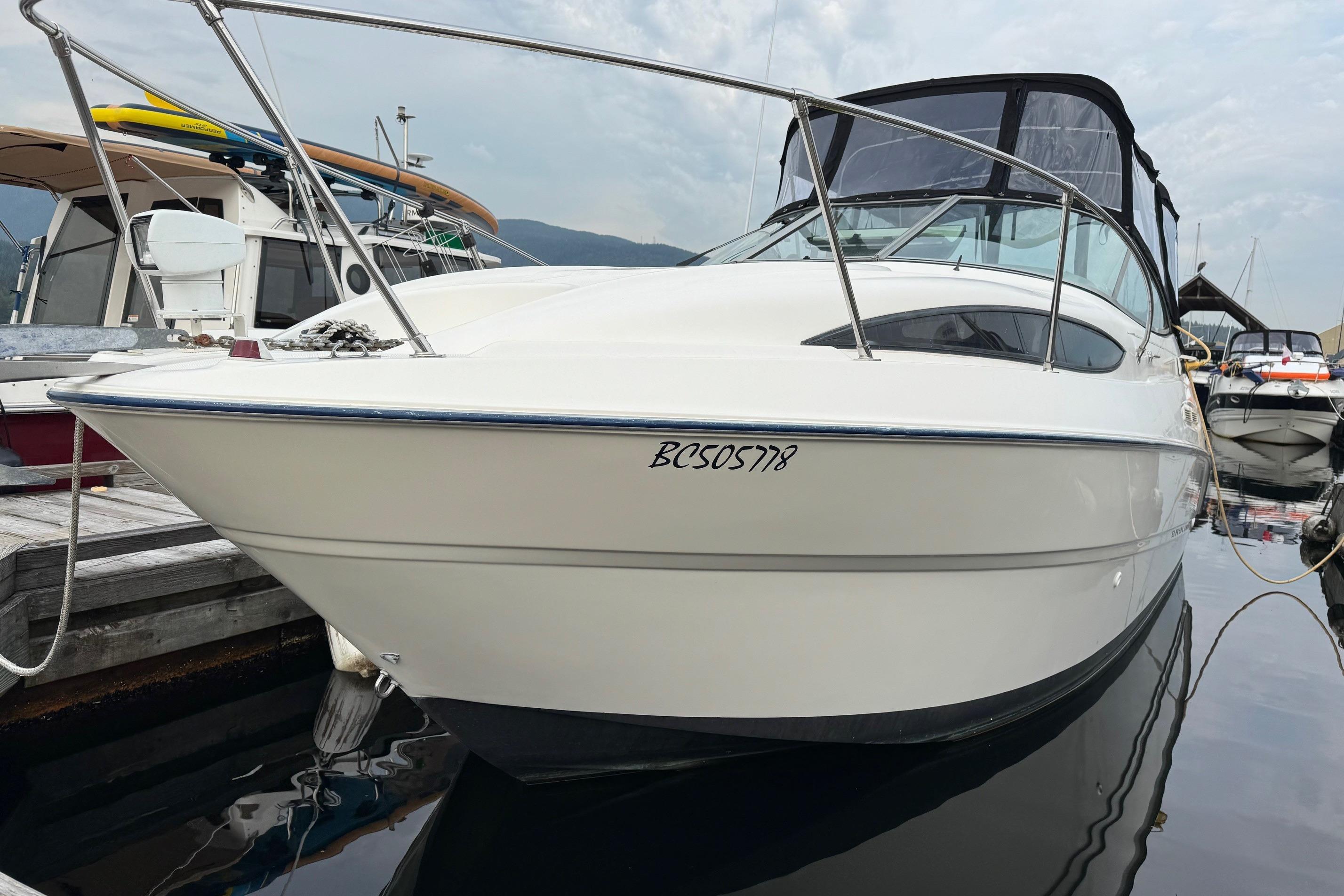 2006 Bayliner 245
