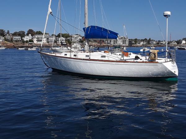 1979 Tartan 37