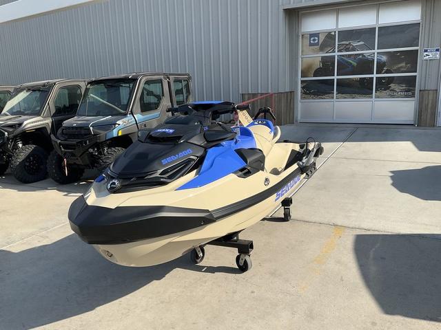 Sea-Doo WAKE™ PRO 230